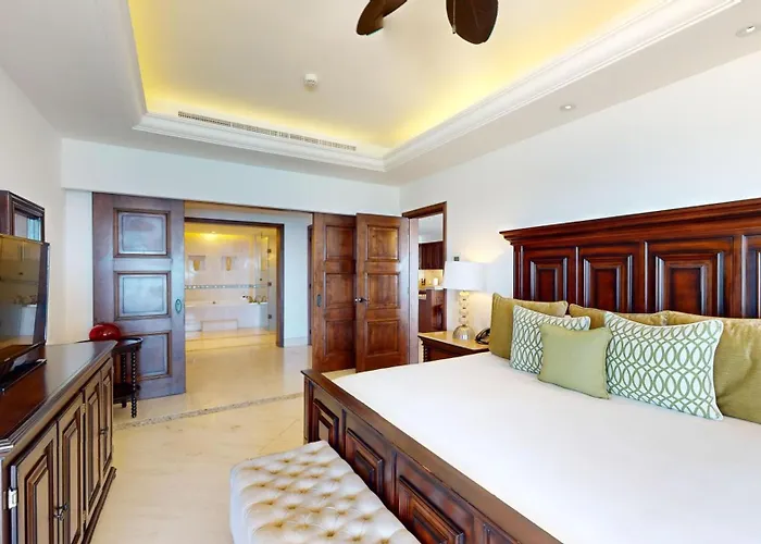 Two Bedroom Penthouse - Grand Solmar Lands End Apartment
